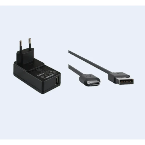 Alimentatore con spina EU, USB tipo C e cavo da 1.8 m