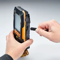 Testo 558s - Manifold digitale smart con sonde per il vuoto e la temperatura senza fili