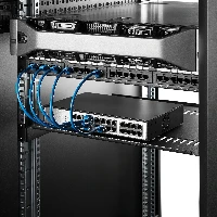 StarTech.com 1U Server Rack Shelf - Universal Vented Rack Mount Cantilever Tray for 19