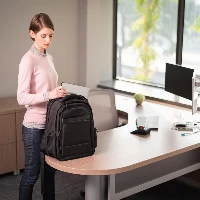 Kensington Contour 2.0 Business Laptop Backpack  15.6