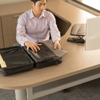 Kensington Contour 2.0 Business Laptop Briefcase  15.6, Briefcase, 39.6 cm (15.6