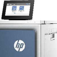 HP Color LaserJet Enterprise 6700dn - Stampante - colore - Duplex - laser - A4/Legal - 1200 x 1200 dpi - fino a 52 ppm (mono) / fino a 52 ppm (colore) - capacit 650 fogli - Gigabit LAN, USB 3.0, host USB 2.0, host USB 3.0