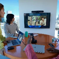 HP 715 Rechargeable Multi-Device Mouse HP 715 Rechargeable Multi-Device Mouse. Form factor Ambidextr