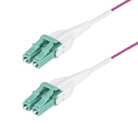StarTech.com 10m (33ft) LC to LC (UPC) OM4 Multimode Fiber Optic Cable, Erika Violet, 50/125m, 40G/100G, LOMMF/VCSEL, Uniboot Fiber Jumper Cord, OFNR Riser Rated, 10 m, OFNR, OM4, LC, LC