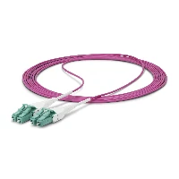 StarTech.com 10m (33ft) LC to LC (UPC) OM4 Multimode Fiber Optic Cable, Erika Violet, 50/125m, 40G/100G, LOMMF/VCSEL, Uniboot Fiber Jumper Cord, OFNR Riser Rated, 10 m, OFNR, OM4, LC, LC