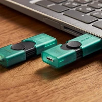 Kingston Technology DataTraveler 128GB USB-A + USB-C 3.2 Gen 1 DuoG2, 128 GB, USB Type-A / USB Type-C, 3.2 Gen 1 (3.1 Gen 1), Cap, 10 g, Black, Green