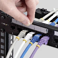 StarTech.com 24 Port 1U Feed Through Patch Panel with Cable Management Bar, Rackmount Cat6 Ethernet Patch Panel with RJ45 UTP Inline Couplers, RJ-45, Cat5e, Cat6, U/UTP (UTP), 1U, Black, Steel