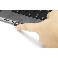 Kensington VeriMark Guard 2.1 USB-C Fingerprint Security Key-FIDO2, WebAuthn/CTAP2.1, FIDO U2F-Cross Platform, 40 g, 80 mm, 21 mm, 134 mm, 5 pc(s), 250 g