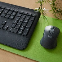 LogitechSignatureMK650ComboForBusiness,Full-size(100%),RFWireless+Bluetooth,Membrane,QWERTY,Graphite,Mouseincluded