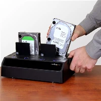 StarTech.com 4-Bay Hard Drive Docking Station for 2.5/3.5 SSDs and HDDs - eSATA/USB 3.0 to SATA (6Gbps), HDD, SSD, Serial ATA, Serial ATA II, Serial ATA III, 2.5,3.5