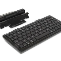 TASTIERA BLUETOOTH CON SUPPORTO TABLET PC