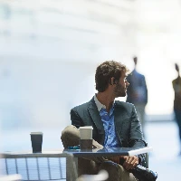 POLY Voyager Legend Charging Stand USB-A, Headset stand, Black