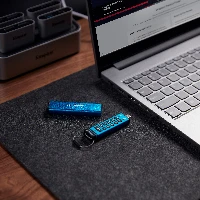 Kingston Technology IronKey 256GB USB-C Keypad 200C, FIPS 140-3 Lvl 3 (Pending) AES-256, 256 GB, USB Type-C, 3.2 Gen 1 (3.1 Gen 1), 280 MB/s, Sleeve, Blue