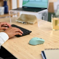 MYDO SILENT WIRELESS MOUSE GREEN