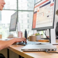 HP E-Series E24d G4, 60.5 cm (23.8