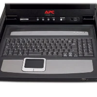 APC AP5717UK, 43.2 cm (17