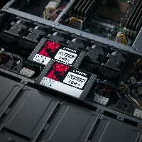 7680G DC600M (MIXED-USE) 2.5 ENTERPRISE SATA SSD