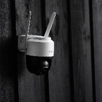 CAMERA IP 4M 30MT PAN TILT OUT