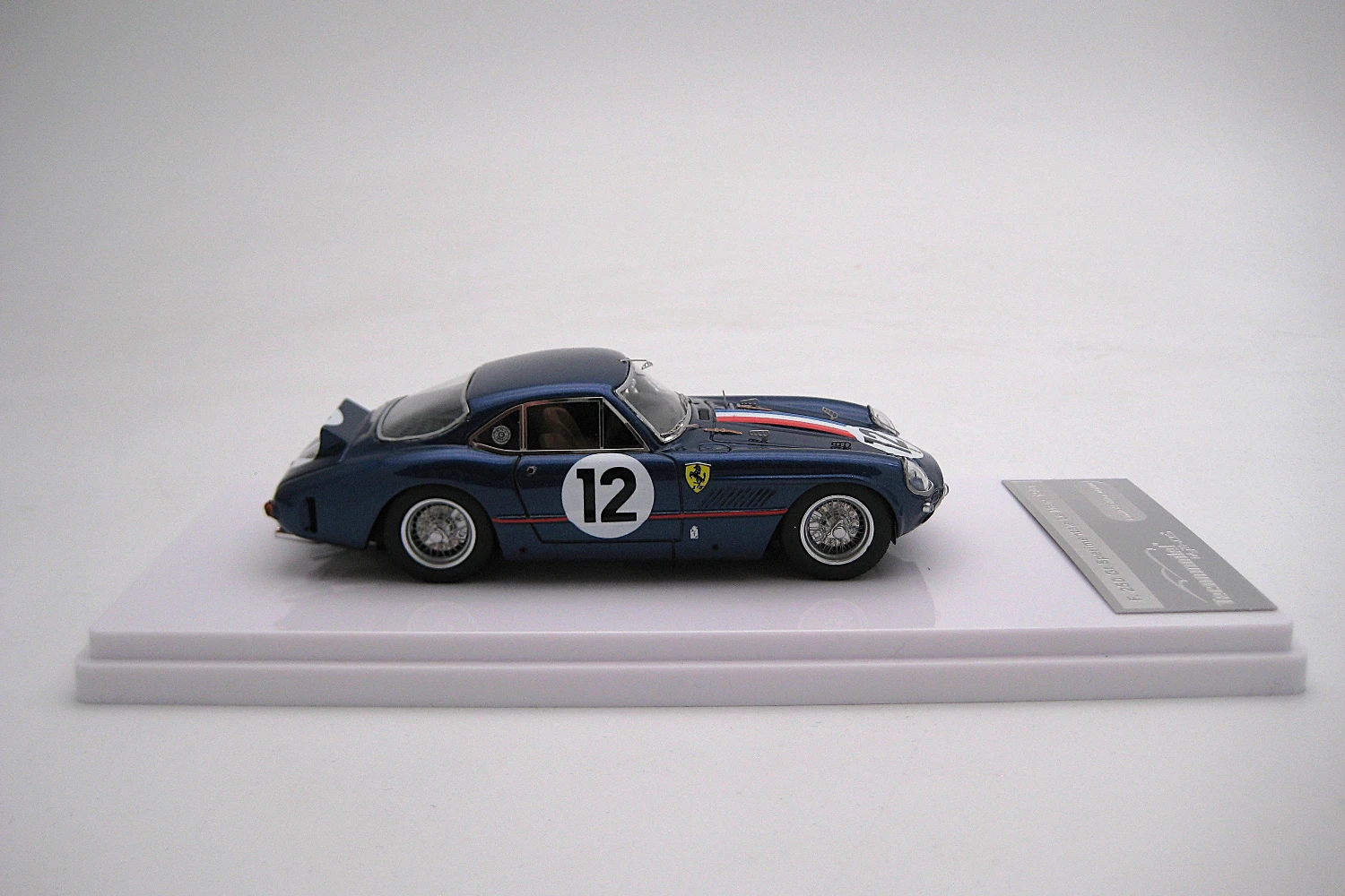 <!--articolo.descrizione_articolo-->