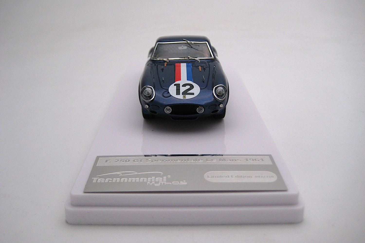 <!--articolo.descrizione_articolo-->