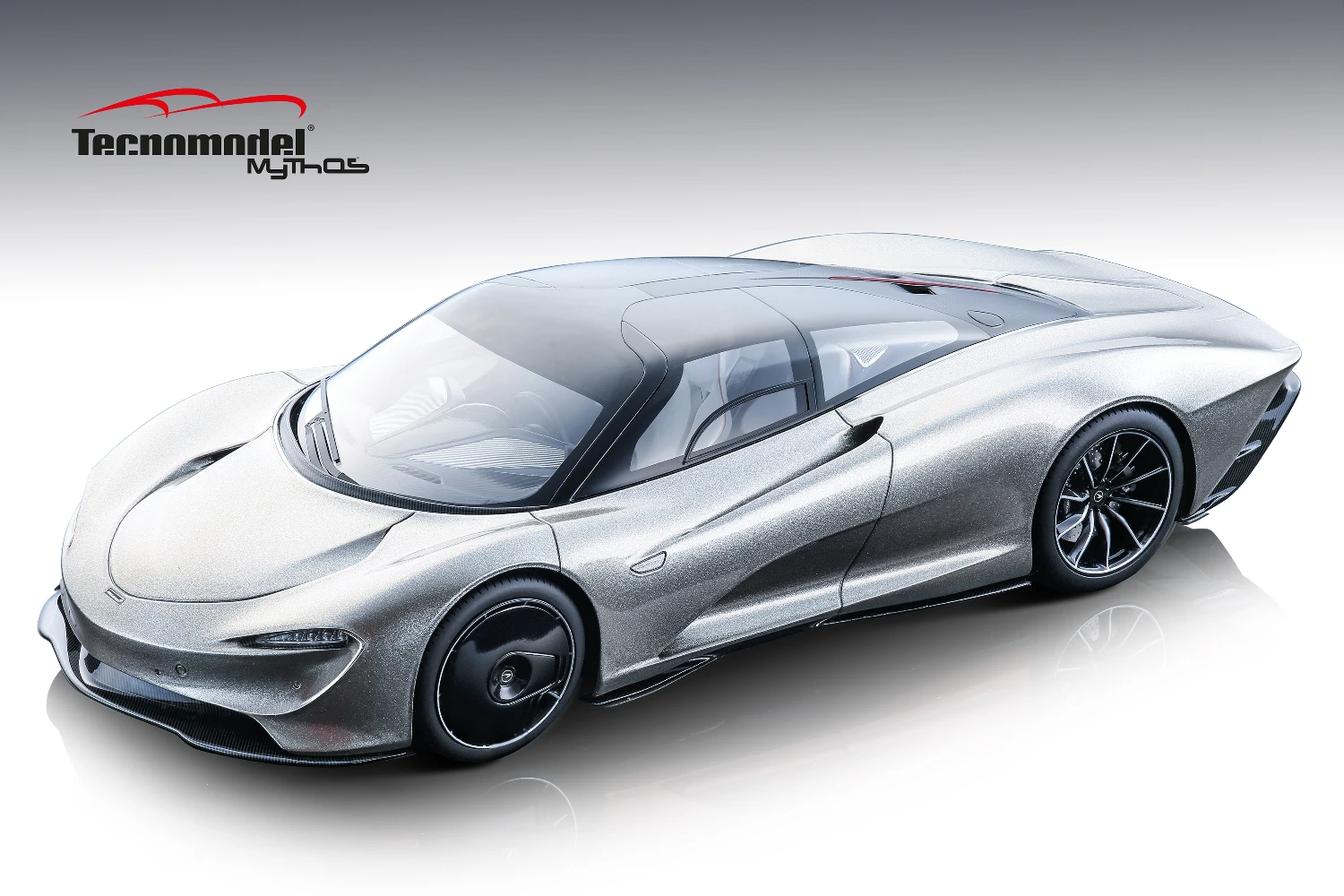Mclaren Speedtail Geneva Metallica LIight Brone Councorrse Villa D' Este 2019
