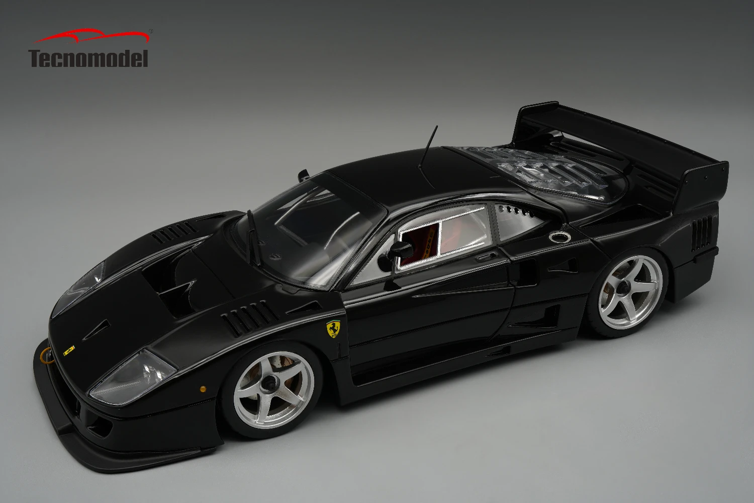 Ferrari F40 LM 1996 Press Version Gloss Black with 5 Spoke silver Rims