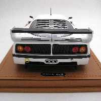 Ferrari F40 LM 1996 Pearl Metallic White with 5 Spoke Black Rims