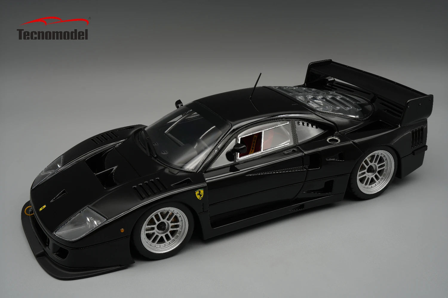Ferrari F40 LM 1996 Gloss Black Version with Enkei Silver Rims