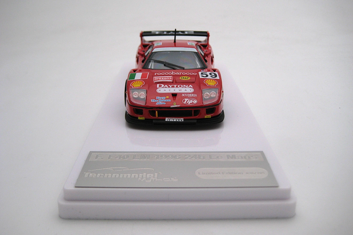 <!--articolo.descrizione_articolo-->