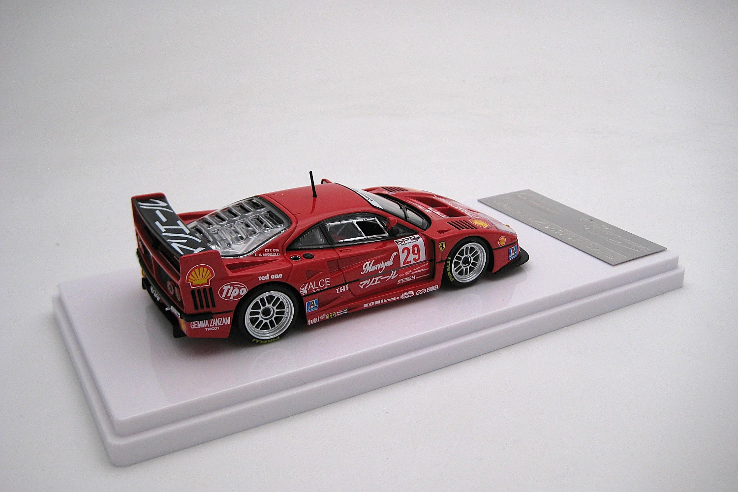 <!--articolo.descrizione_articolo-->