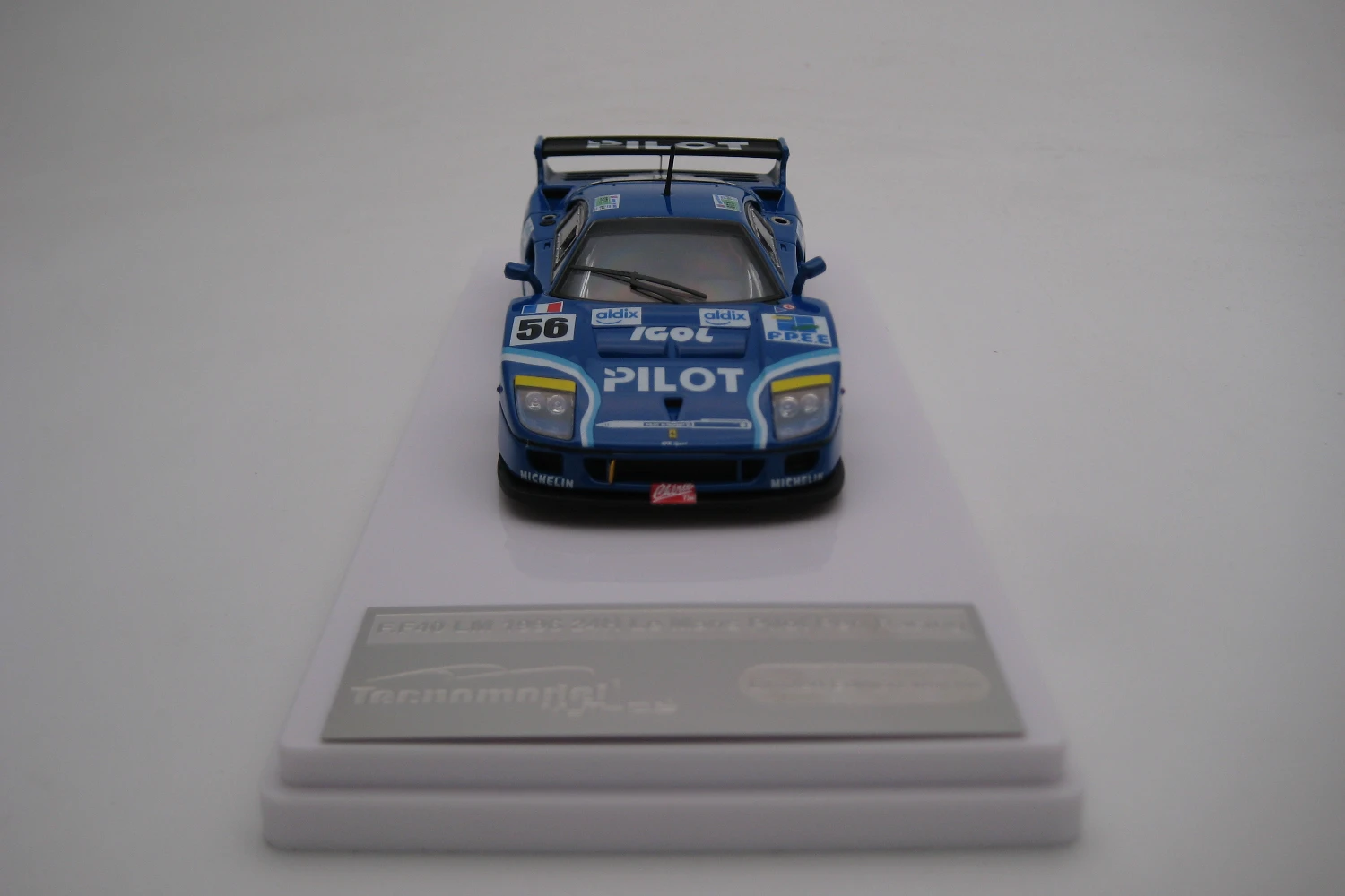 <!--articolo.descrizione_articolo-->