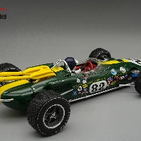 Lotus 38 1965 Winner 500  Indy Driver: Jim Clark car #82