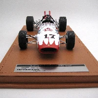 limited edition 1/18 scale