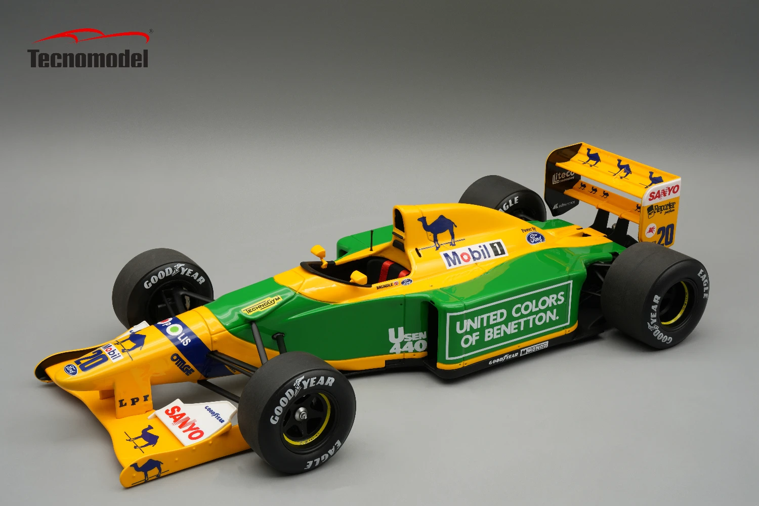 Benetton B192 1992 British GP Driver:  M.Brundle Car # 20