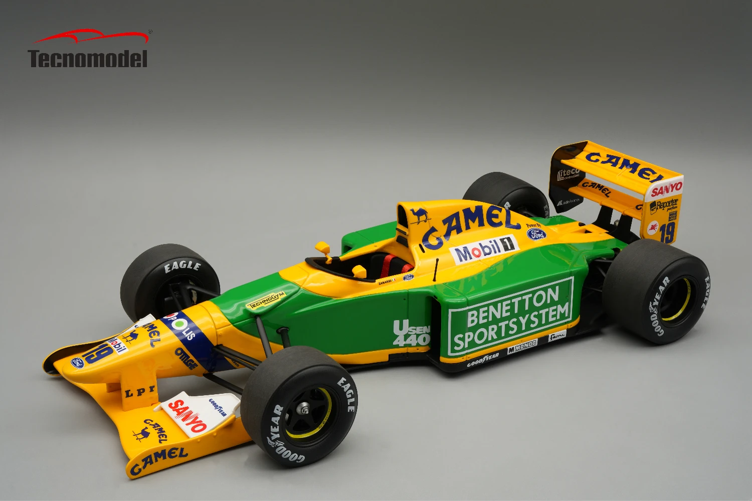 Benetton B192 1992  Test Car Barcellona Driver: Alex Zanardi Car #19