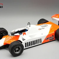 TM18-368A Mclaren MP4/1B 1982 Winner Englad GP Driver: Niki Lauda SHOWCASE INCLUDED