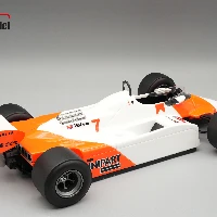 Mclaren MP4/1B 1982 Winner Detroit GP Driver: John Watson SHOWCASE INCLUDED