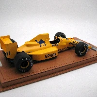 limited edition 1/18 scale