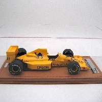 limited edition 1/18 scale