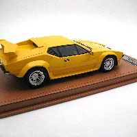 DeTomaso Pantera GT5 Giallo Pastello 1982