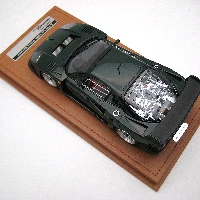 Ferrari F40 LM 1996 Press Version Dark English Green THIS MODEL CAMES WITH THE SHOWCASE INCLUDED