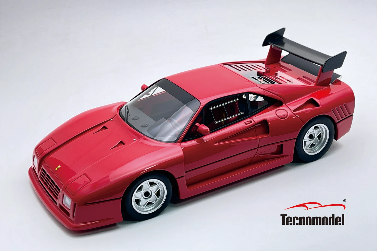 Ferrari 288 GTO Evoluzione 1985 O.Z. wheels