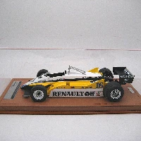 Renault RE30B 1982 winner Italy GP Driver: Rene Arnoux