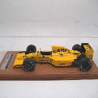 Lotus 102 1990 Lamborghini Engine Japanese GP Driver: J Herbert THIS MODEL CAMES WITH THE SHOWCASE INCLUDED
