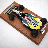 limited edition 1/18 scale
