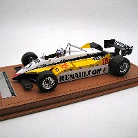 Renault RE30B 1982 inner Brailian GP Driver: Alain Prost