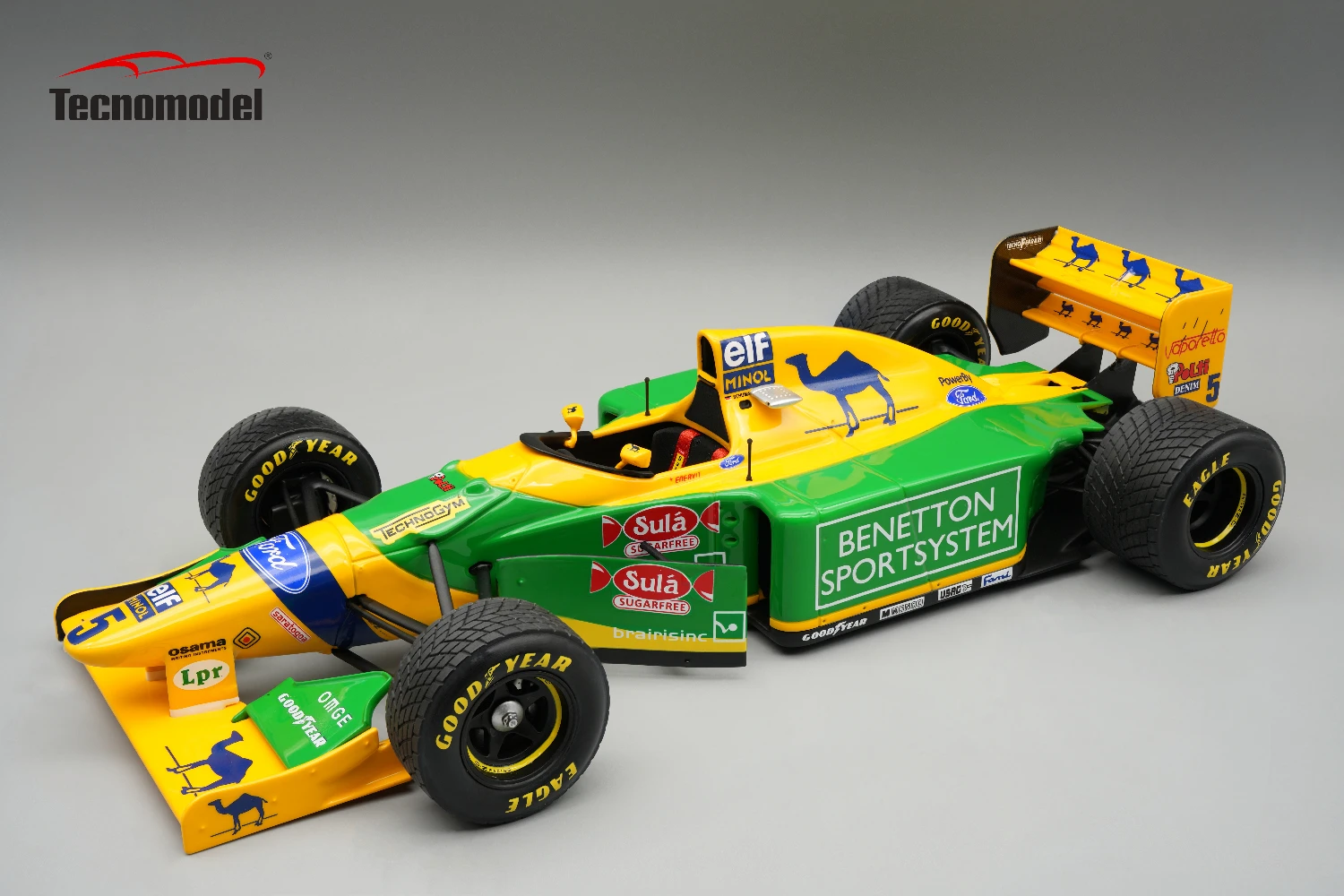 Benetton B193B 1993 Raining Tyres British GP Driver: Michael Schumacher 