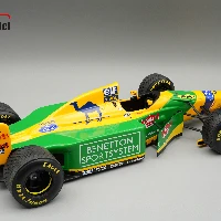 Benetton B193B 1993 Raining Tyres British GP Driver: Michael Schumacher 