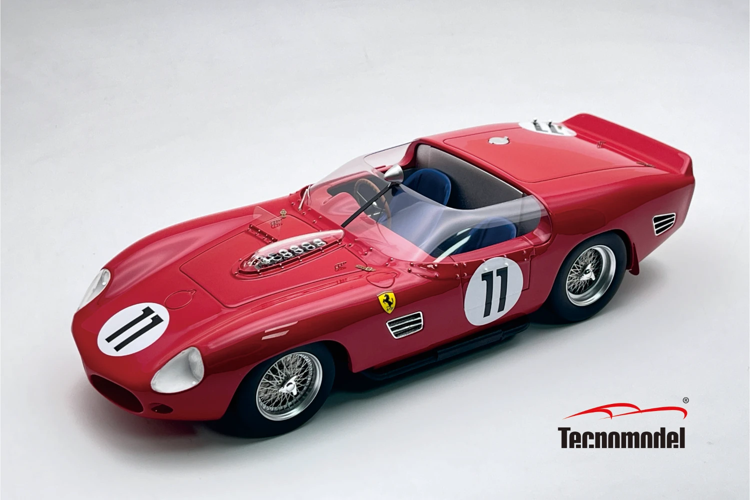 Ferrari 250 TR61 Le Mans 24h 1961 car #11 2° Place Driver: M. Parkes - W. Mairesse 