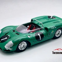 Ferrari 365 P2 Spyder Kyalami 9 h Winner 1965 car #1 Driver: D. Piper - R. Attwod  